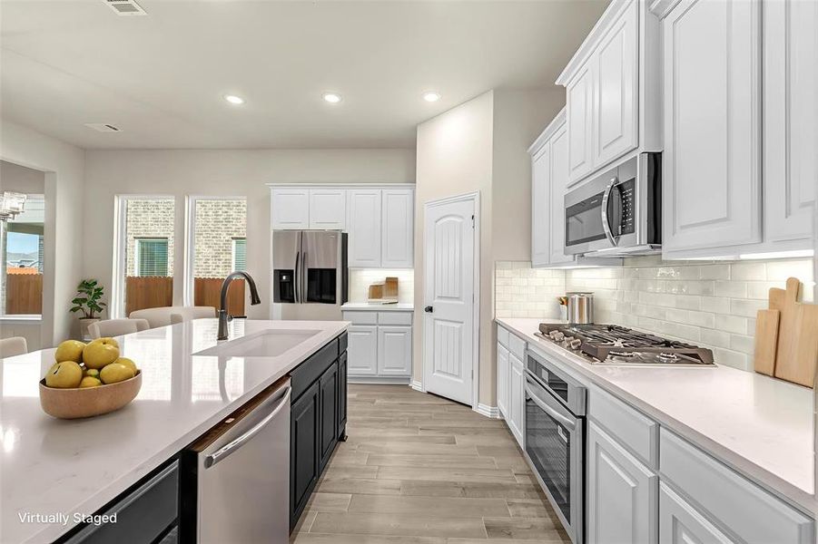 Furnished interior view inside a new home in Morningstar, Aledo (Image 8).