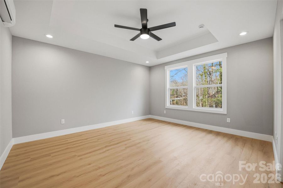 Spacious, unfurnished interior of a new home in , Asheville (Image 42).