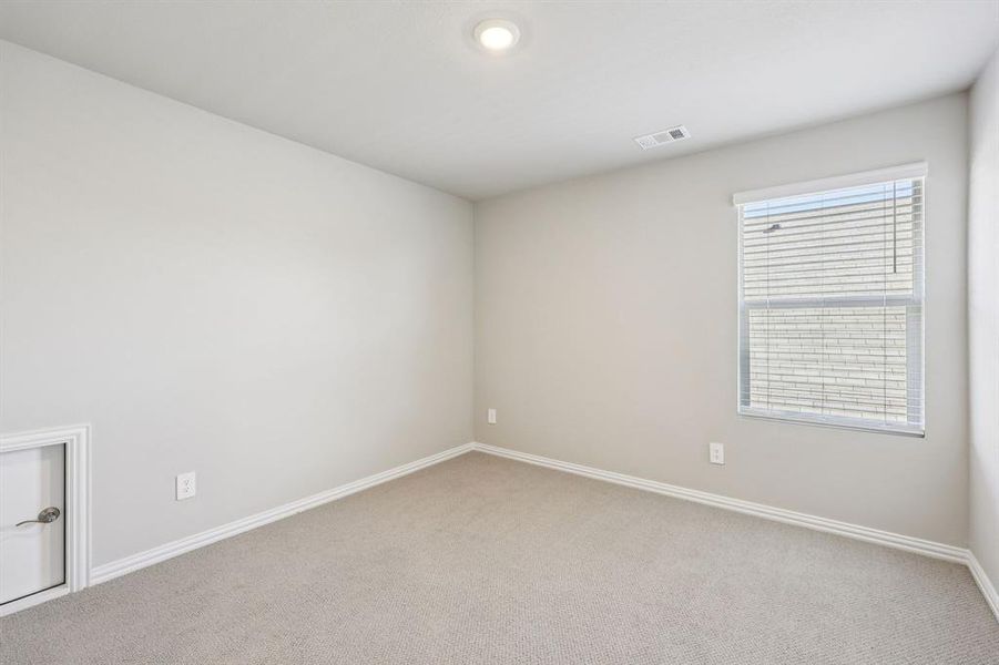 Photo is not of the actual home, but is an inspirational photo of builder’s model home and may depict options, furnishings, and/or decorator features that are not included.