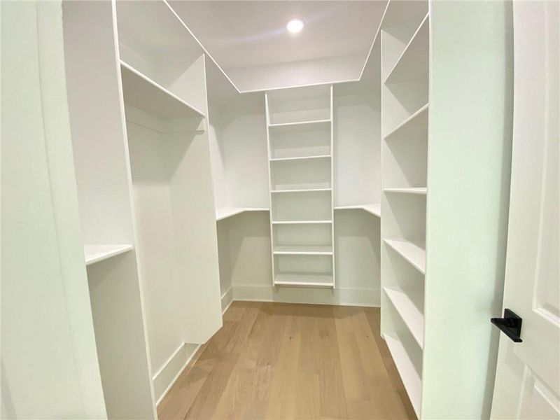 Spacious, unfurnished interior of a new home in , Dacula (Image 23).