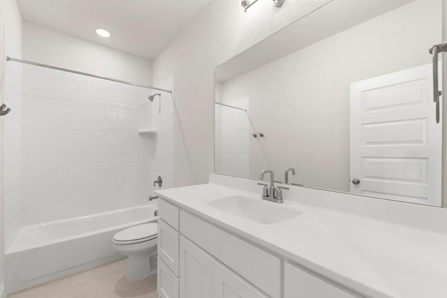 The Tessera Full Bath The Tessera Full Bath