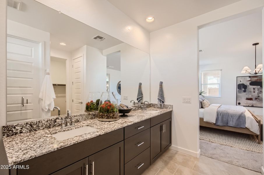 Owner's Bath Owner's Bath