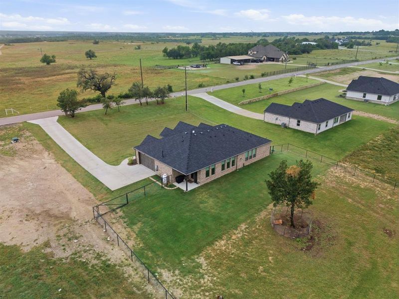 Image 38 of a home in Gatlin Ranch.