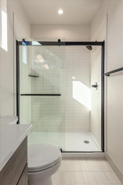 Furnished interior view inside a new home in , Salida (Image 11).