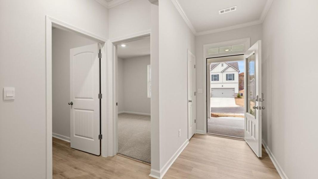 Spacious, unfurnished interior of a new home in Northberry, Rome (Image 16).