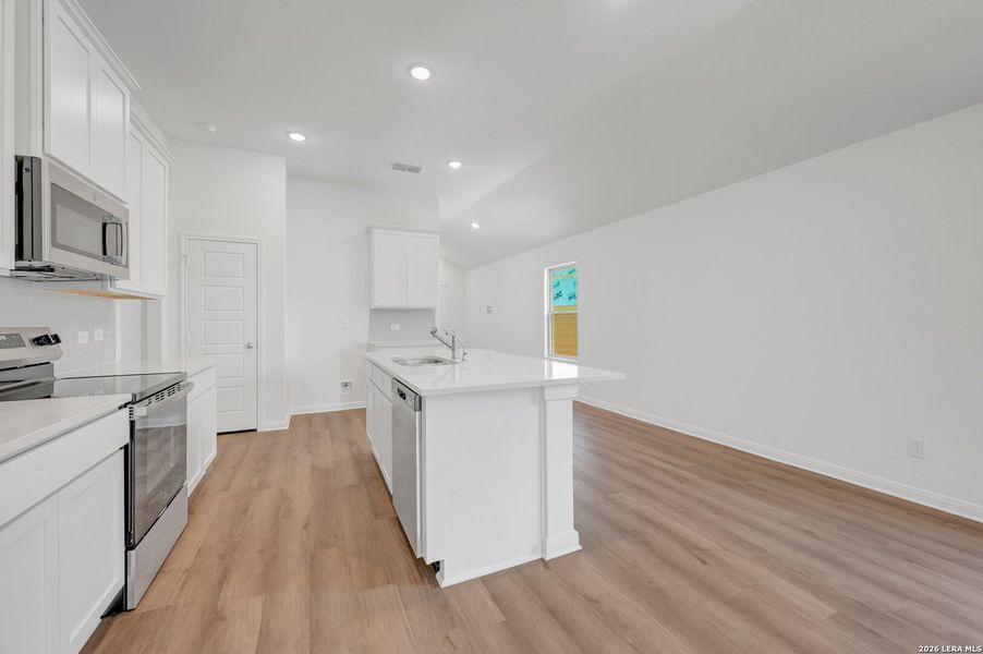 Furnished interior view inside a new home in Park Place, New Braunfels (Image 23).