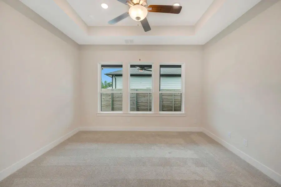 Spacious, unfurnished interior of a new home in Two Step Farm - Landmark Row Collection, Montgomery (Image 16).