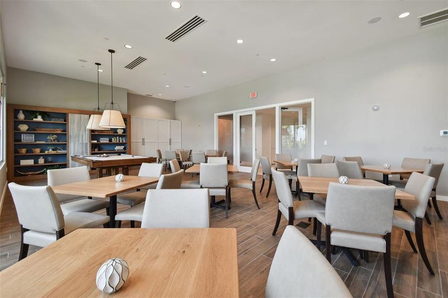 Furnished interior view inside a new home in , Wesley Chapel (Image 40).