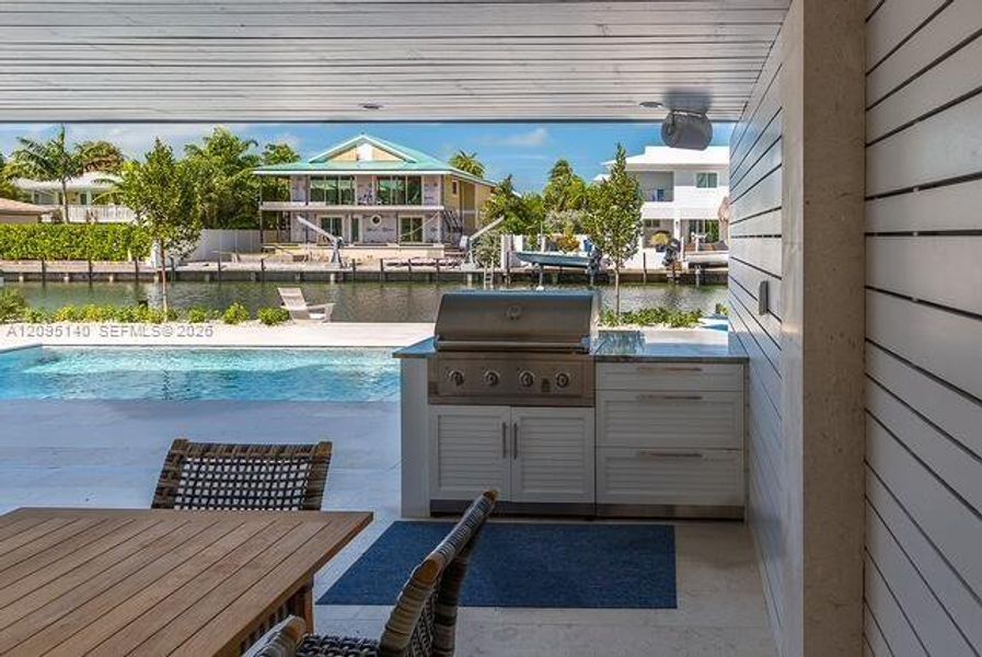 Exterior details and patio area of a home in , Islamorada, Village of Islands (Image 31).