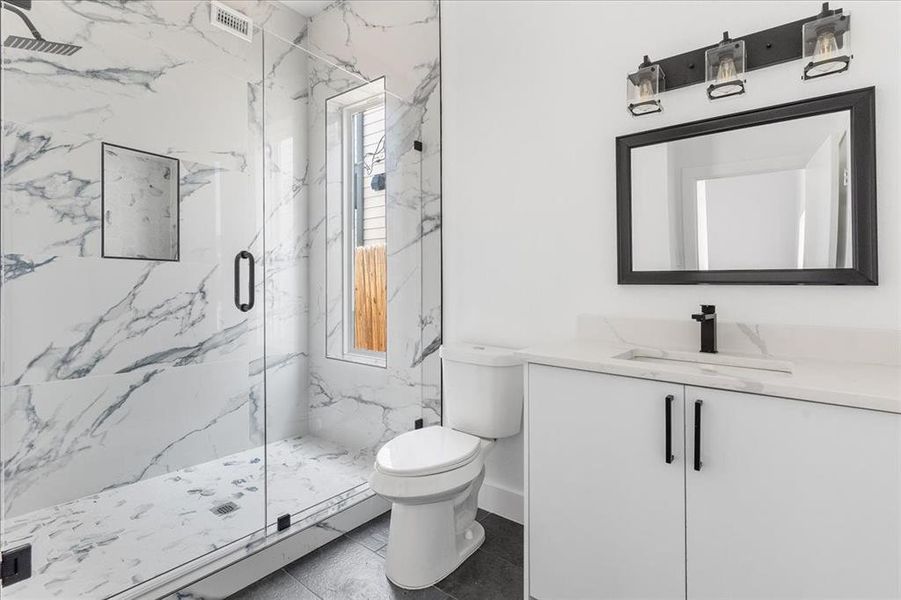 Furnished interior view inside a new home in , Dallas (Image 11).