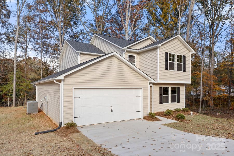 Front exterior of a new home in , Lancaster, SC, highlighting curb appeal (Image 16). Front exterior of a new home in , Lancaster, SC, highlighting curb appeal (Image 16).
