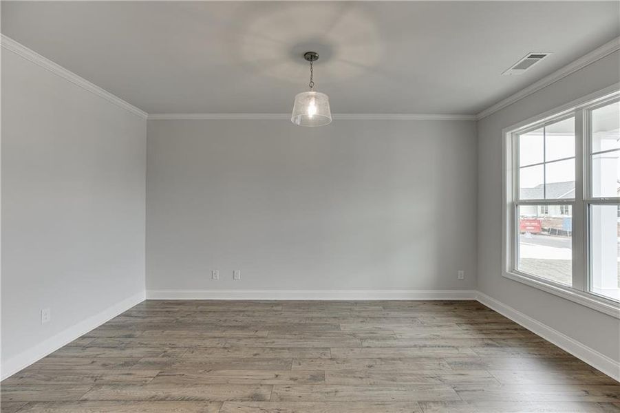 Spacious, unfurnished interior of a new home in , Jefferson (Image 36).