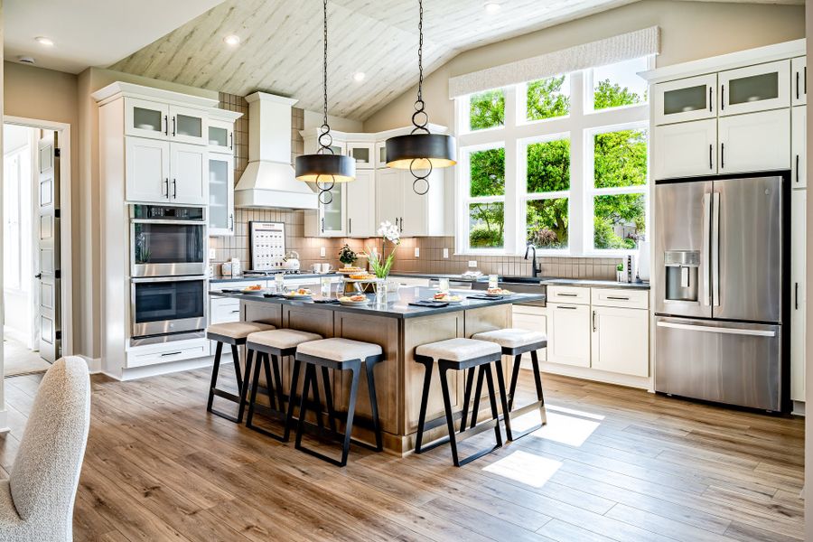 Representative furnished interior of a home built from the Beckett by Fischer Homes in Veranda Manor, Canton (Image 18).