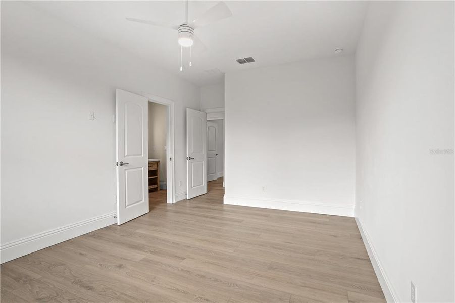 Spacious, unfurnished interior of a new home in , Apopka (Image 42).
