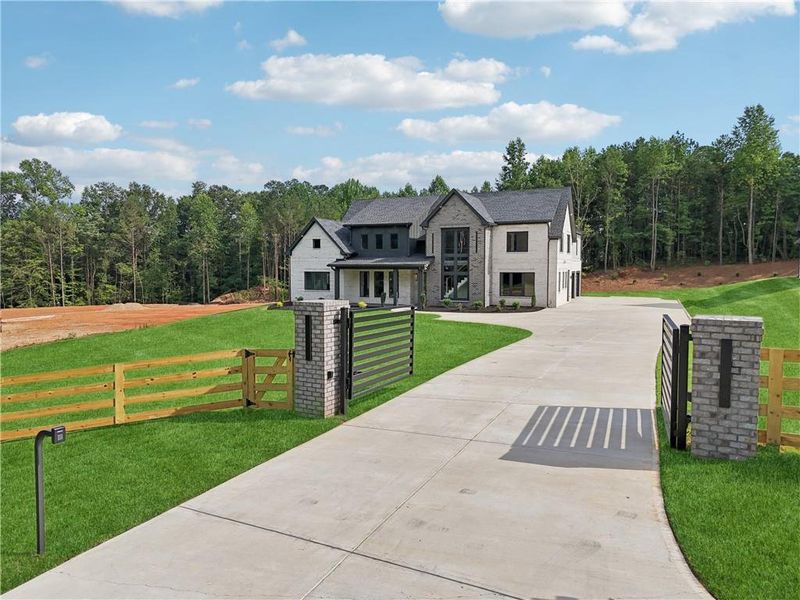 Exterior details and patio area of a home in , Braselton (Image 68).