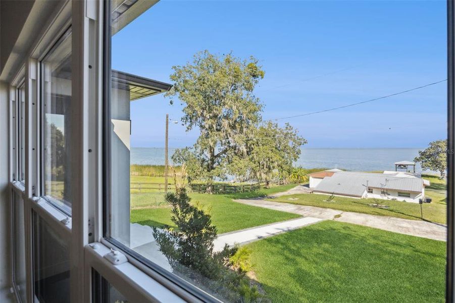 Exterior details and patio area of a home in , Montverde (Image 28). Exterior details and patio area of a home in , Montverde (Image 28).