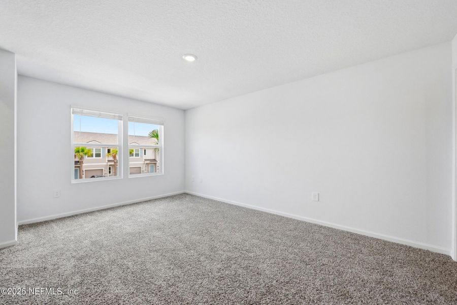 Spacious, unfurnished interior of a new home in , Middleburg (Image 22). Spacious, unfurnished interior of a new home in , Middleburg (Image 22).