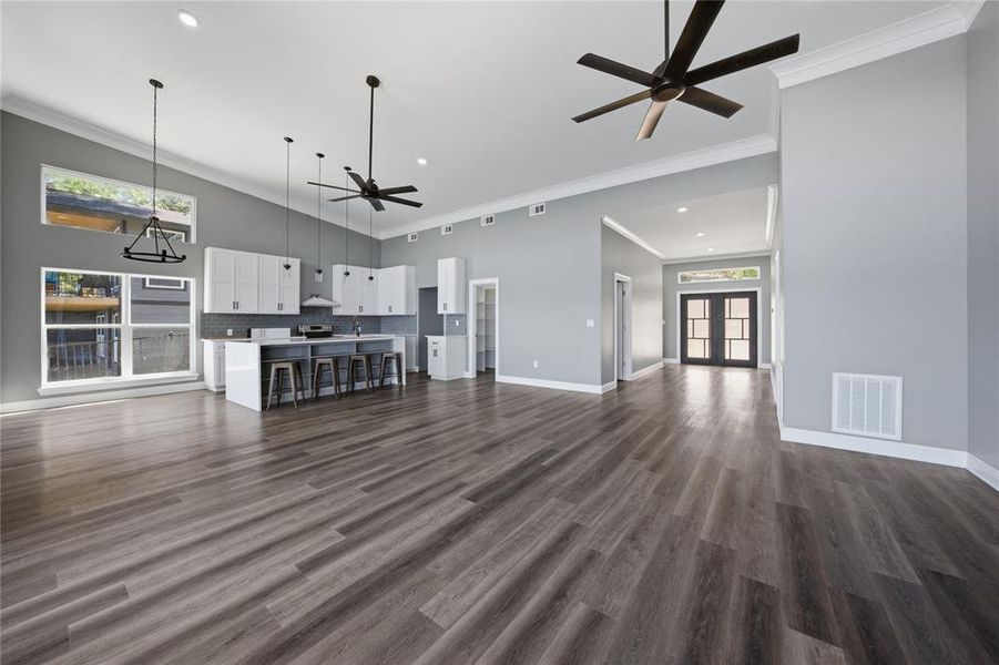 Spacious, unfurnished interior of a new home in , Mabank (Image 15).