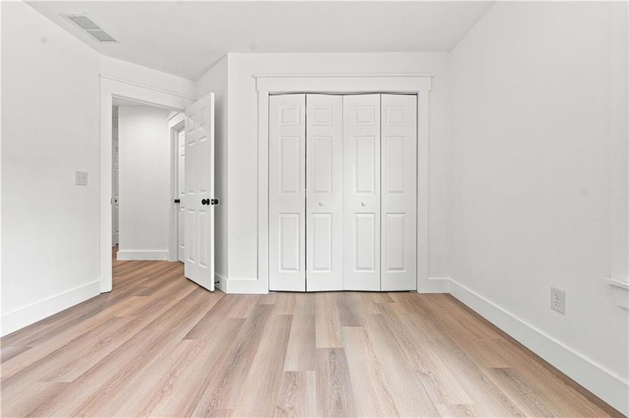 Spacious, unfurnished interior of a new home in , Hiram (Image 14).