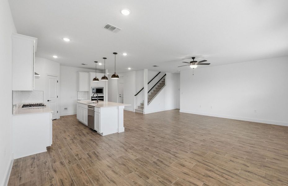 Spacious, unfurnished interior of a new home in Lagos, Manor (Image 48). Spacious, unfurnished interior of a new home in Lagos, Manor (Image 48).