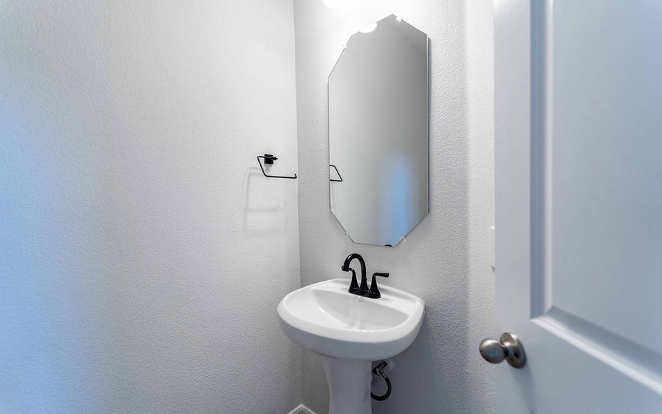 Image 44 of a home in Travis Ranch.