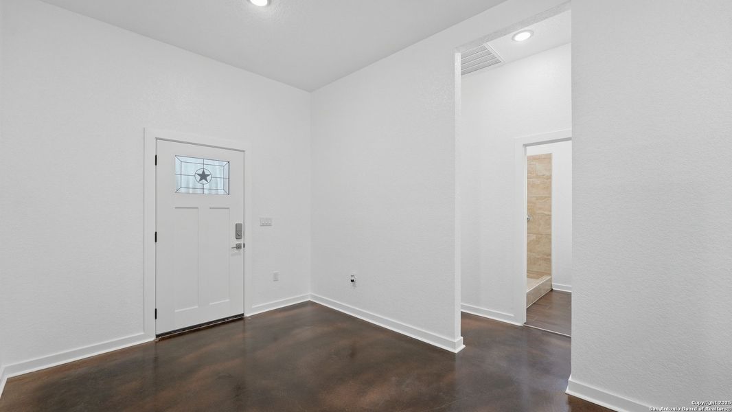 Spacious, unfurnished interior of a new home in , Elmendorf (Image 22).