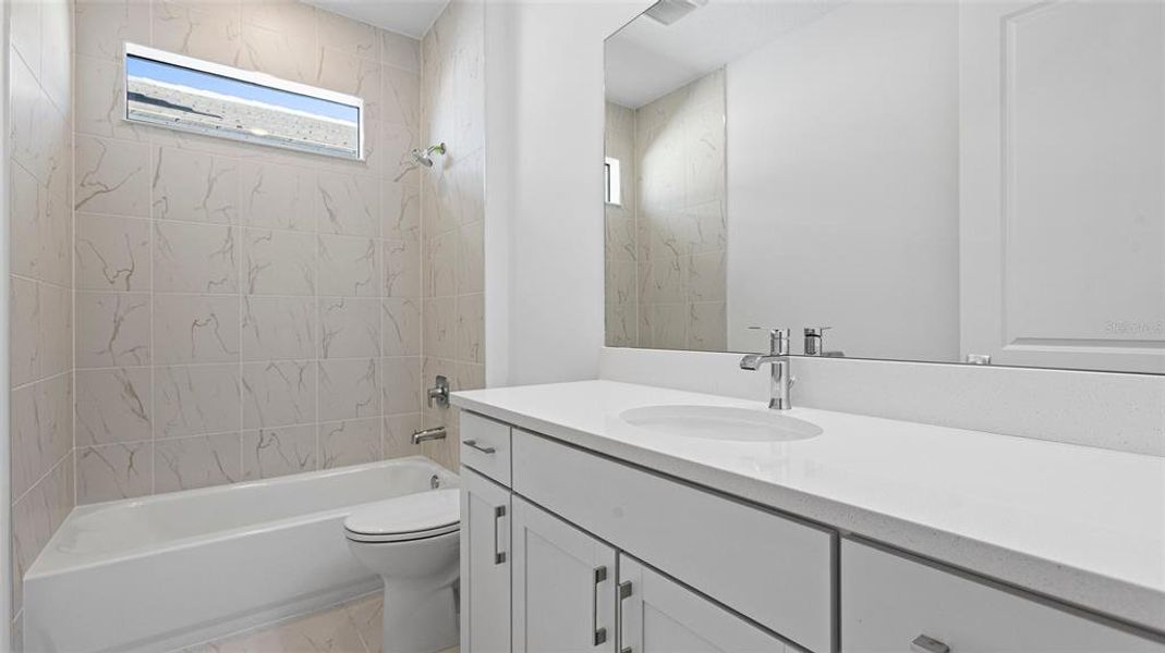 Furnished interior view inside a new home in Cresswind Lakewood Ranch, Lakewood Ranch (Image 6). Furnished interior view inside a new home in Cresswind Lakewood Ranch, Lakewood Ranch (Image 6).