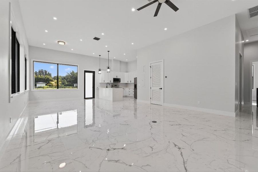 Spacious, unfurnished interior of a new home in , Jupiter (Image 14).
