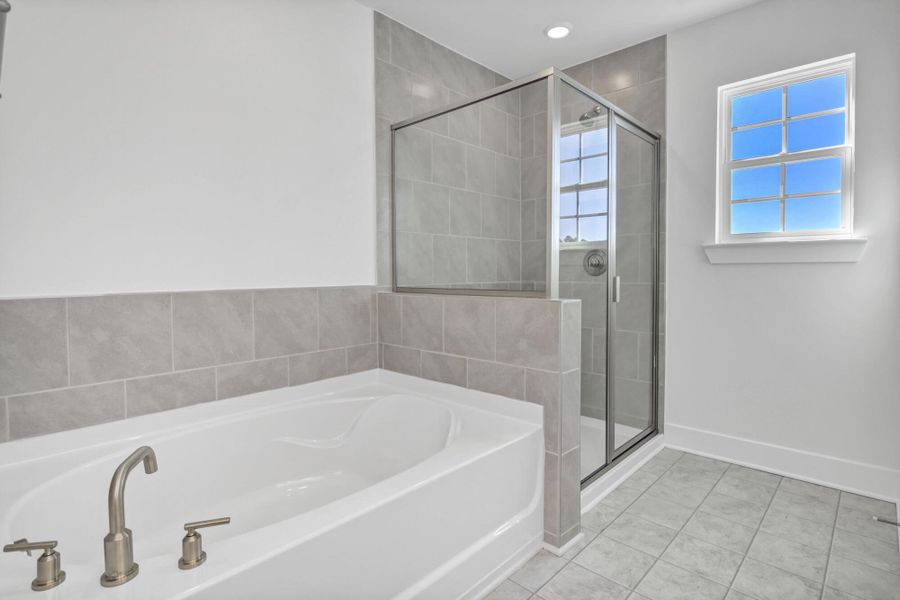 Furnished interior view inside a new home in Ashton Lakes, Lexington (Image 15).