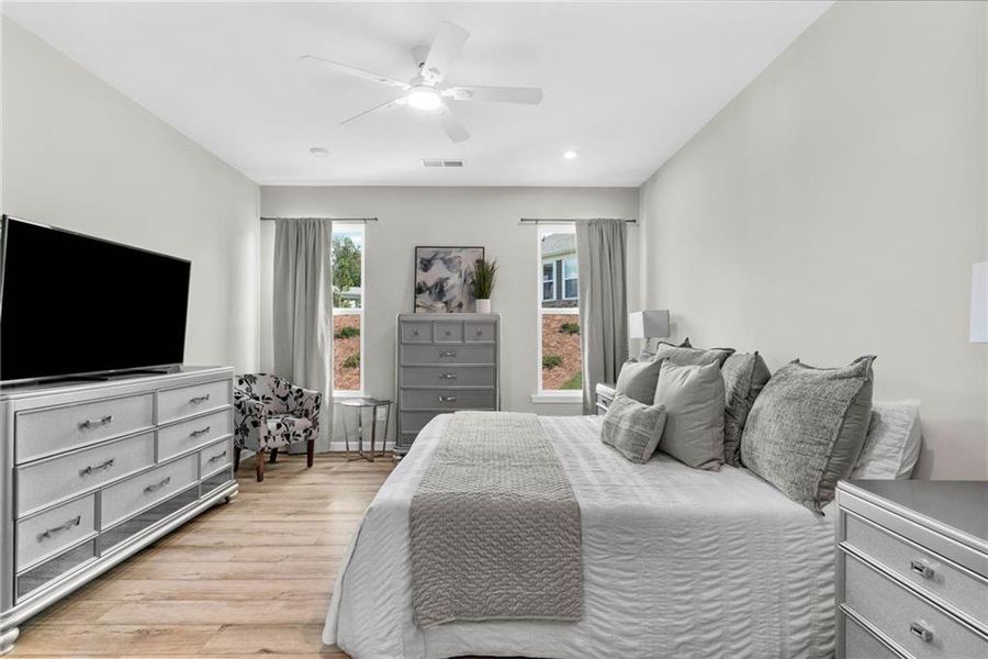 Furnished interior view inside a new home in Laurel Farms, Dallas (Image 19).