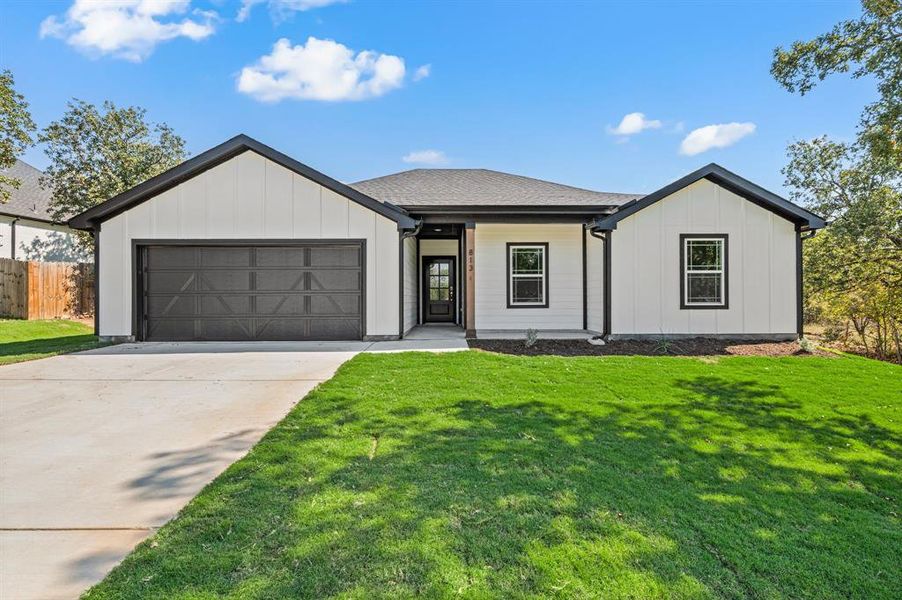 Image 36 of a home in Runaway Bay. Image 36 of a home in Runaway Bay.