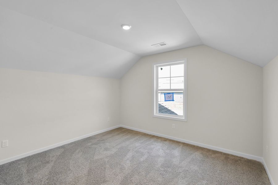 Representative unfurnished interior of a home built from the Glenwood II by Great Southern Homes in Bickley Station, Irmo (Image 22).