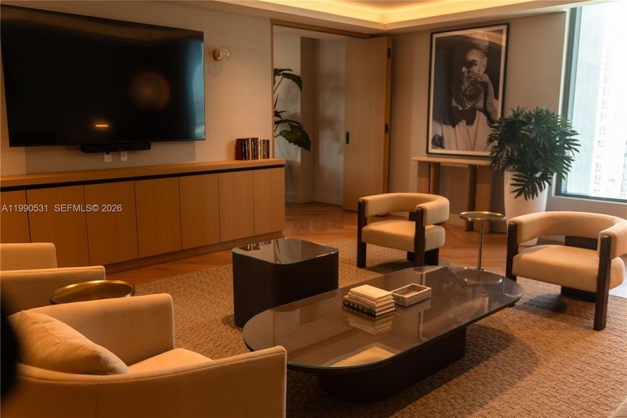 Community amenities in , Miami (Image 57).