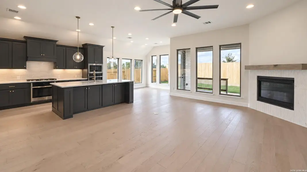Furnished interior view inside a new home in Cibolo Valley Heights, Cibolo (Image 7).