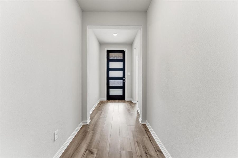 Spacious, unfurnished interior of a new home in Liberty Pointe, Gainesville (Image 12).