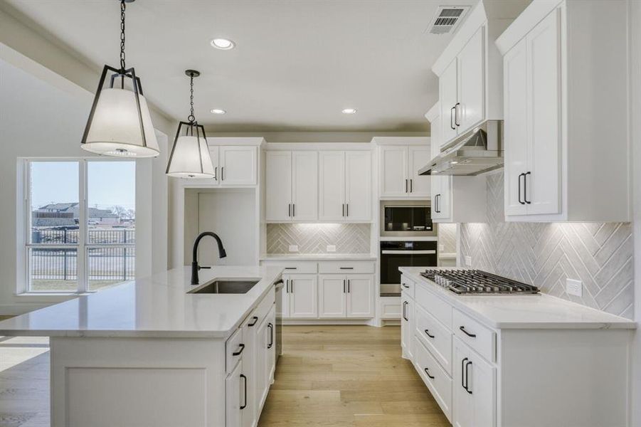 Furnished interior view inside a new home in Ten Mile Creek, Celina (Image 11).
