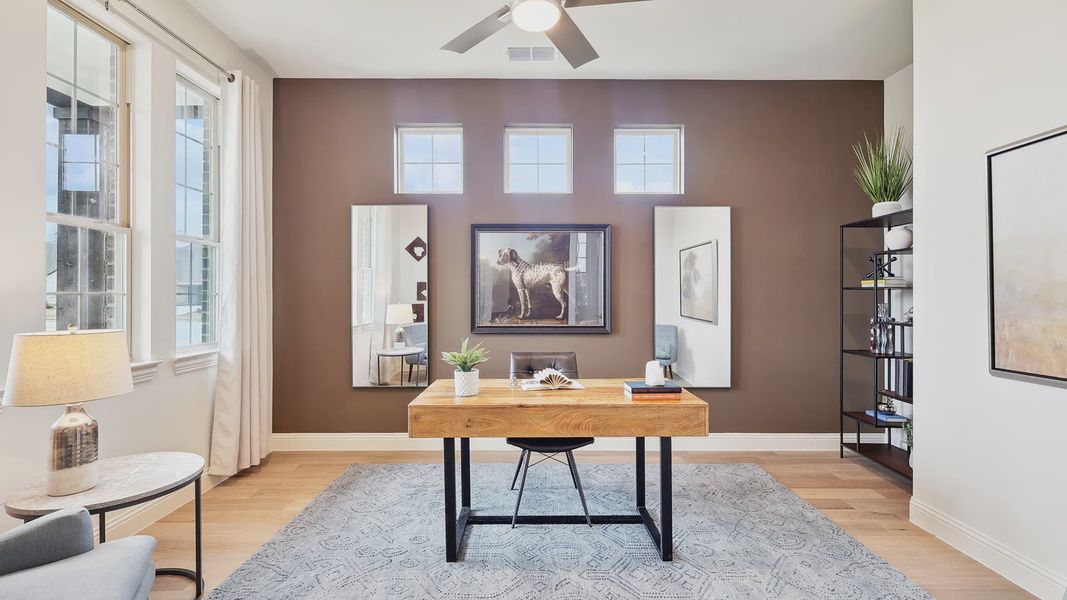 Furnished interior view inside a new home in Hulen Trails, Fort Worth (Image 15).