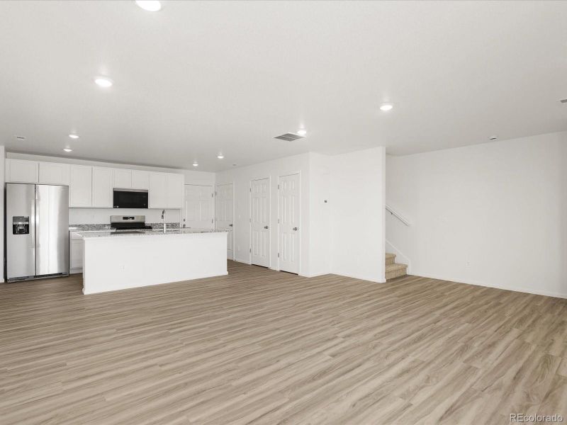 Photos are representative only and are not of the actual home. Actual finishes, elevation, and features may vary.