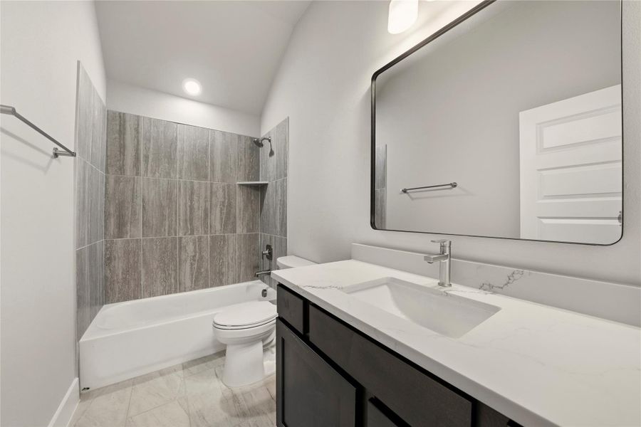 Furnished interior view inside a new home in , Wimberley (Image 12).