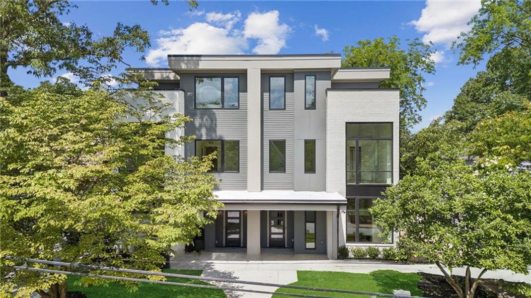 Front exterior of a new home in , Atlanta, GA, highlighting curb appeal (Image 25). Front exterior of a new home in , Atlanta, GA, highlighting curb appeal (Image 25).
