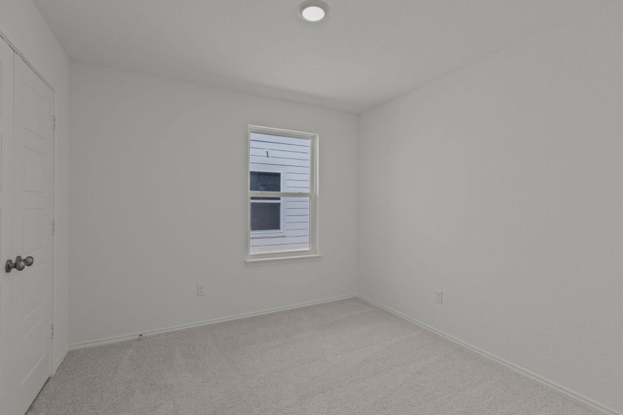 Additional Bedroom Additional Bedroom