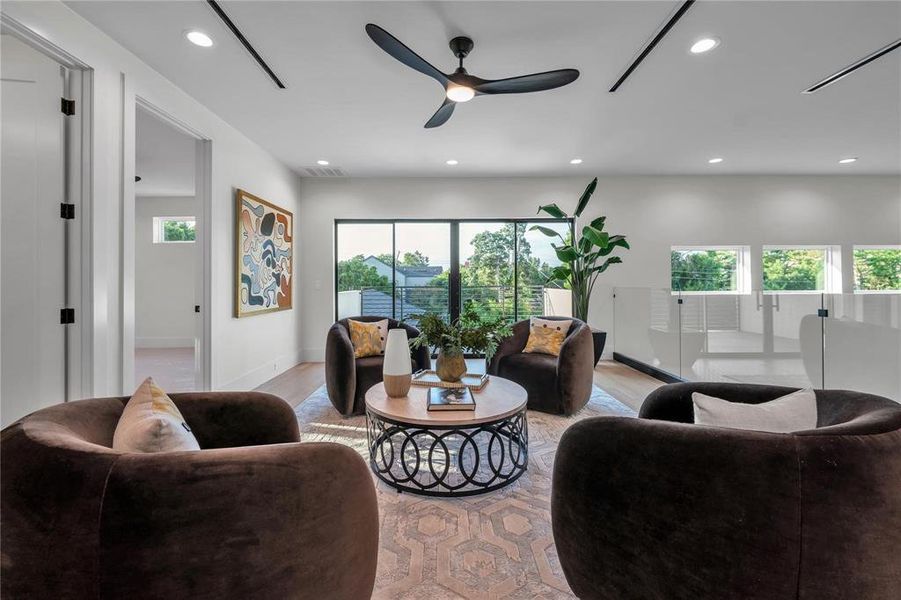 Furnished interior view inside a new home in , Dallas (Image 27).