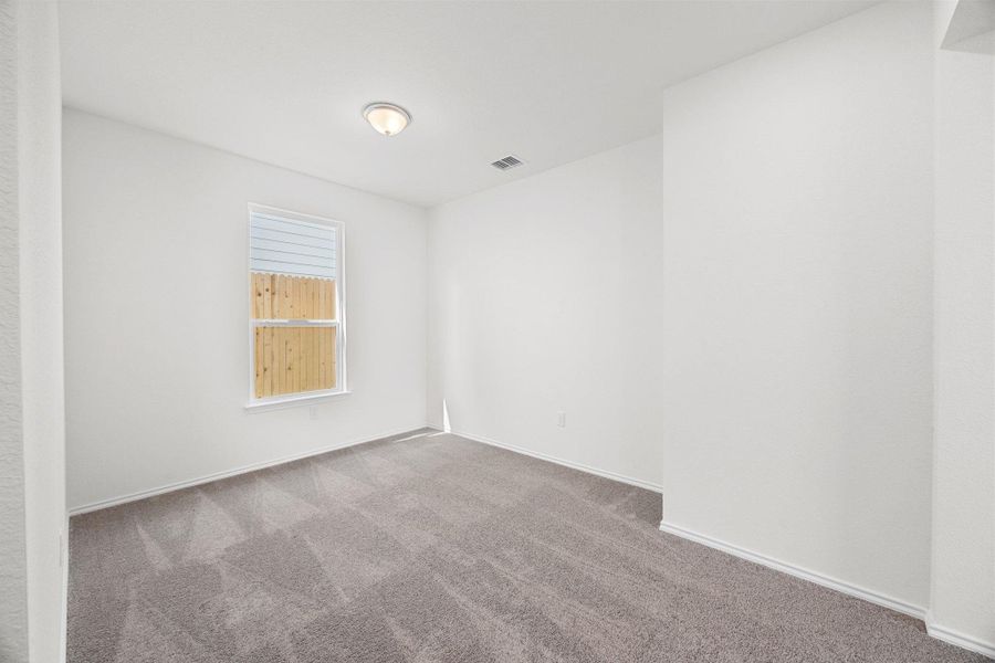 Spacious, unfurnished interior of a new home in Creekside at Estancia, Austin (Image 21).