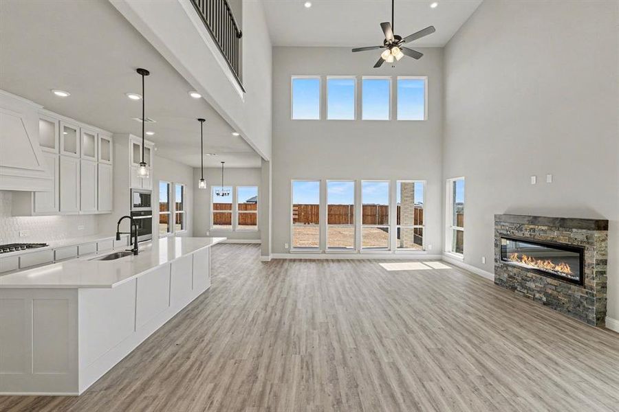 Furnished interior view inside a new home in , Prosper (Image 11).