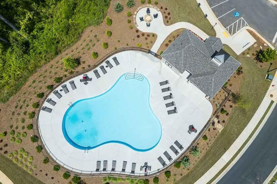 Community amenities in Kennison Creek, Cumming (Image 30).