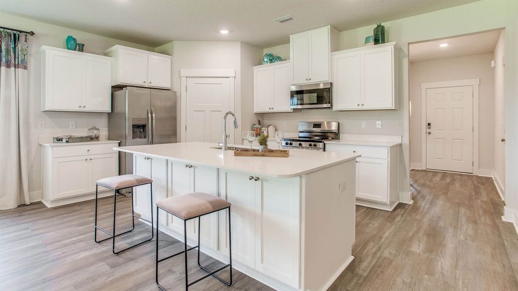 Furnished interior view inside a new home in Hodges Bayou Plantation, Panama City (Image 15).