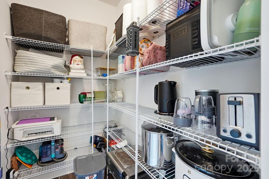 Dining Room/Bonus Room