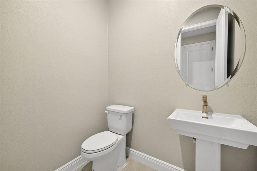 Furnished interior view inside a new home in Wellen Park, Venice (Image 7).