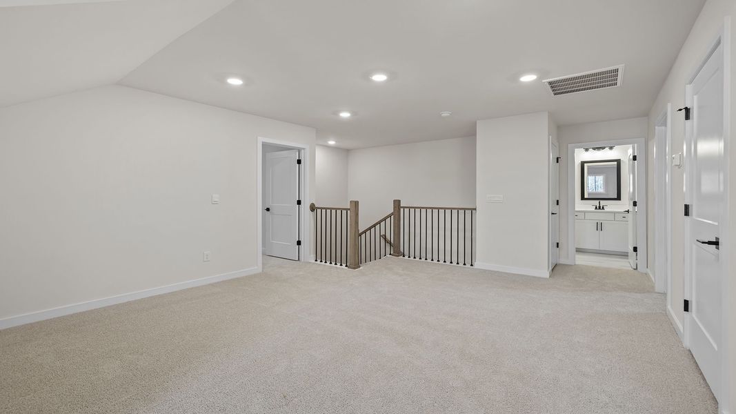 Spacious, unfurnished interior of a new home in Whitehawk Meadows, Travelers Rest (Image 25).