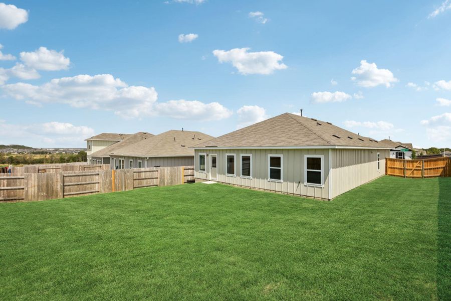 Exterior details and patio area of a home in Cloverleaf, Austin (Image 18).